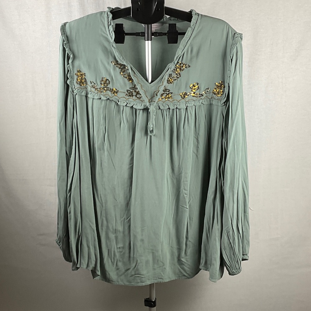 LC Lauren Conrad Embroidered Green Women's Top